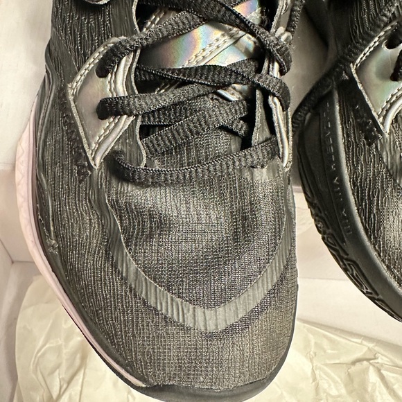 Kyrie Infinity Mens Size 6 with box main image 7